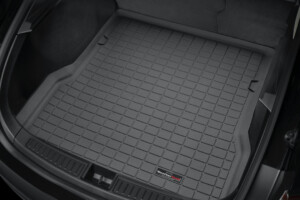 Car trunk rubber cargo liner mat