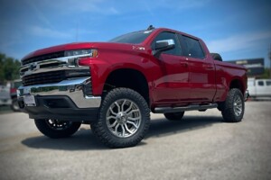 Chevy Silverado1500 lift kit with new wheels and tires