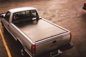 1988-1998 GMC Sierra with a Roll-N-Lock tonneau cover
